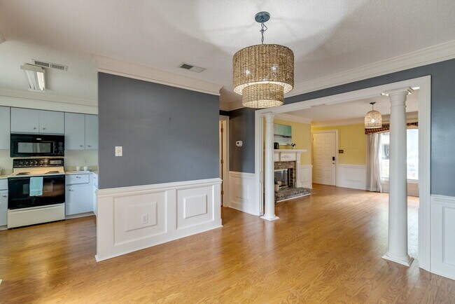 Building Photo - 66 Brown Pelican Dr