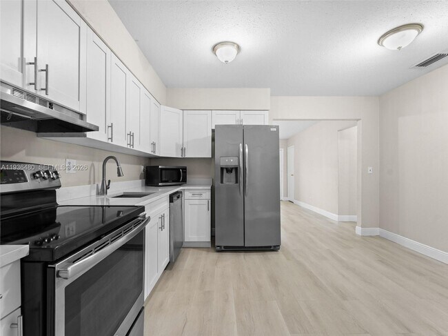 Building Photo - 5880 NW 19th St