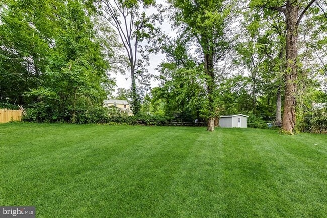 Building Photo - 3104 Sleepy Hollow Rd