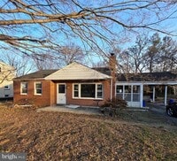 Building Photo - 926 Green Ln
