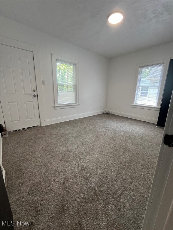 Building Photo - 892 Delia Ave