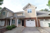 Building Photo - 2824 Plumfield Pl