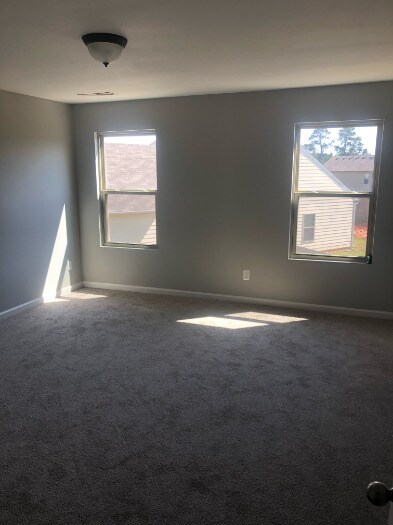 Building Photo - 646 Nonsuch Way