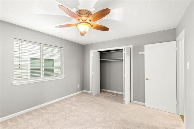 Building Photo - 9708 Moorberry St