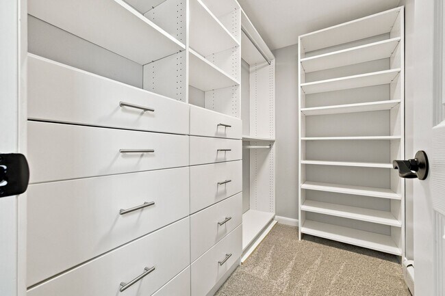 Building Photo - Charming 3-Bedroom Home in Lakewood, CO