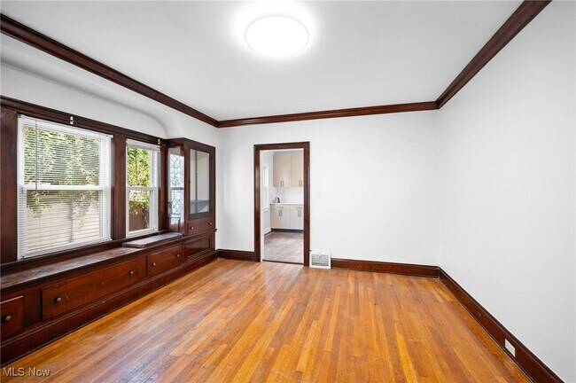 Building Photo - 4305 Ardmore Ave