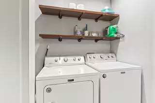 Building Photo - 763 18th St NE