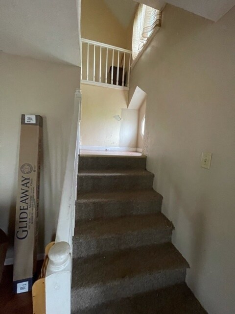 Building Photo - 25998 N Dal Bar Rd