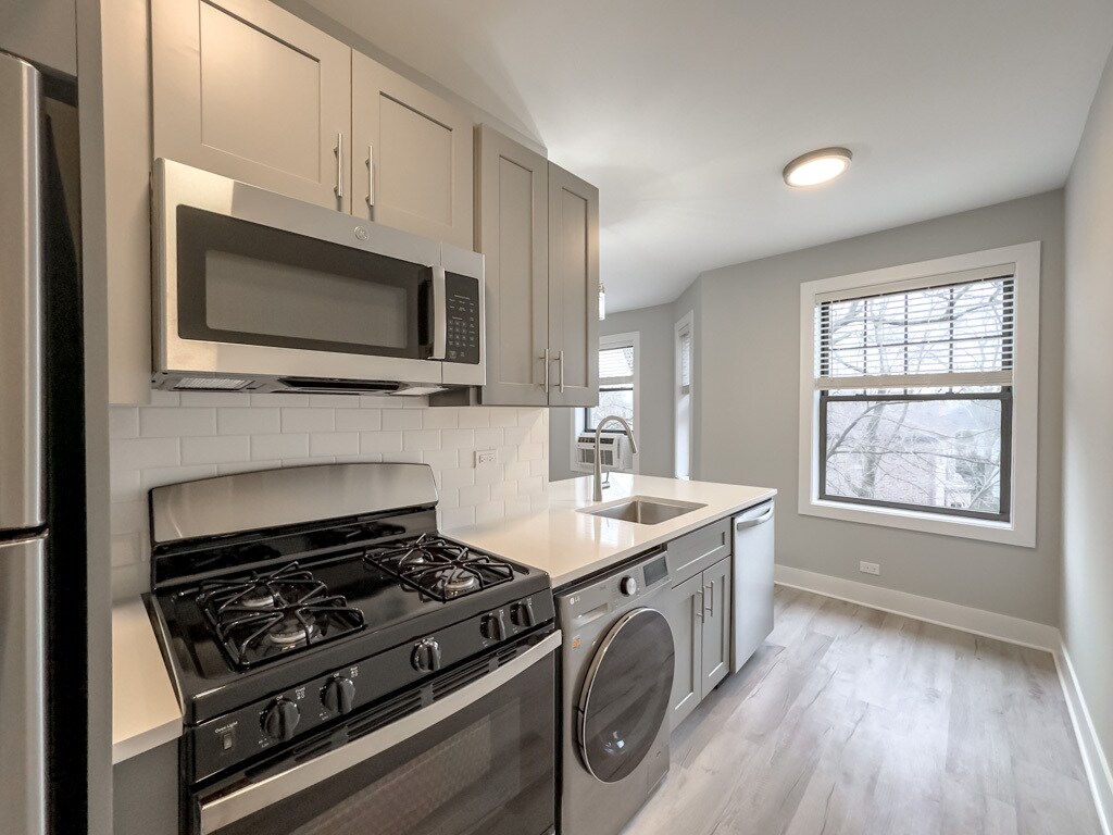 Building Photo - 373 Hazel Ave