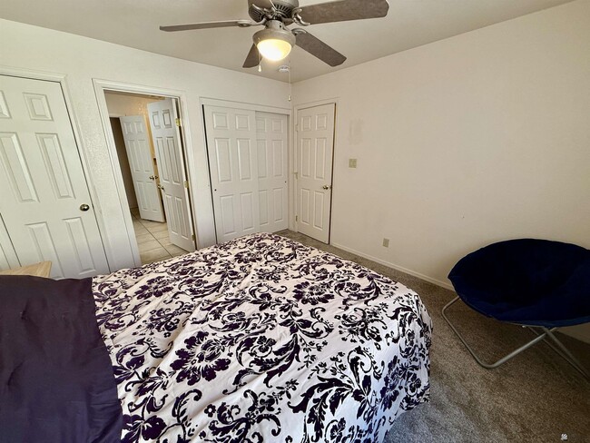 Building Photo - 11785 Calle Gaudi