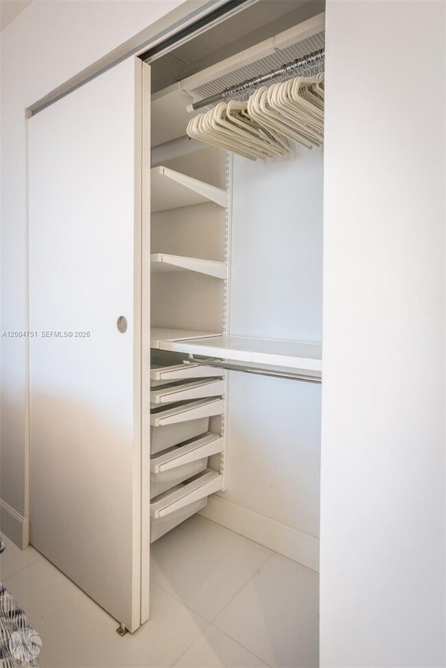 Building Photo - 177 Ocean Ln Dr