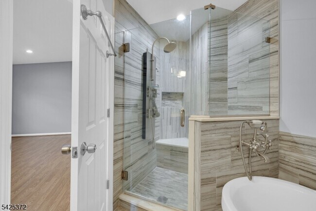 Building Photo - 30 Birch Terrace