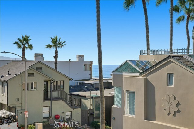 Building Photo - 116 5th Pl