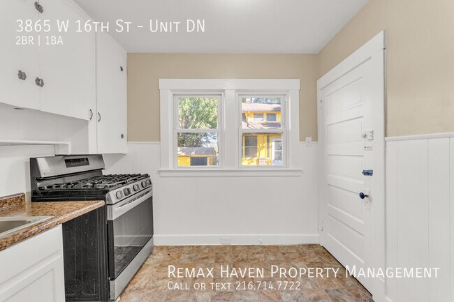 Building Photo - 3865 W 16th St