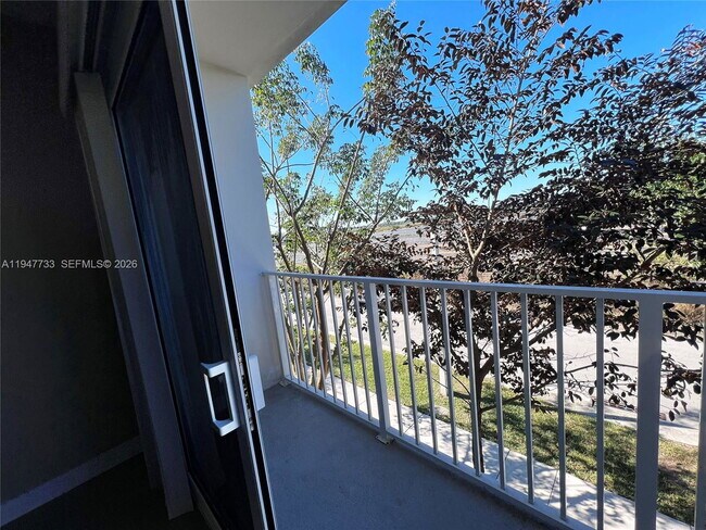 Building Photo - 25649 SW 144th Ave