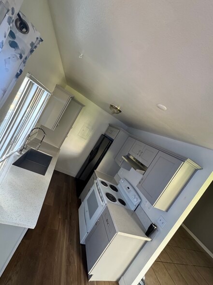 Building Photo - 23244 Orange Ave