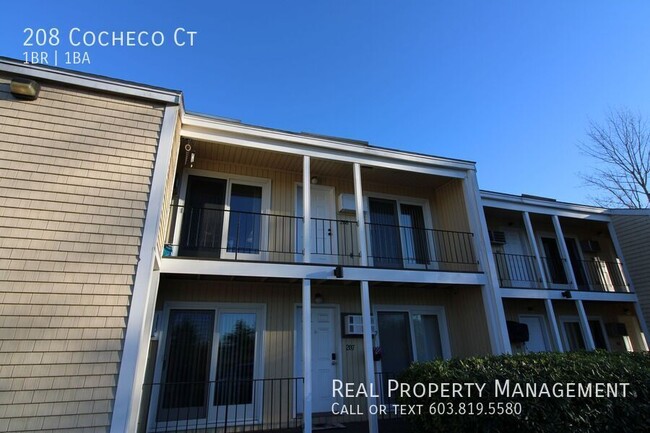 Building Photo - Nicely Updated Cocheco Court Condo with He...