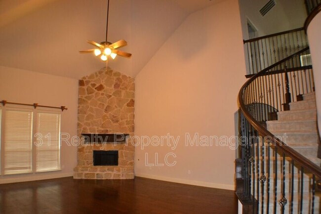 Building Photo - 6428 Abbotsford Dr