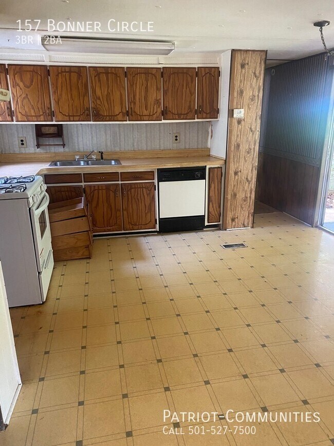 Building Photo - 157 Bonner Cir