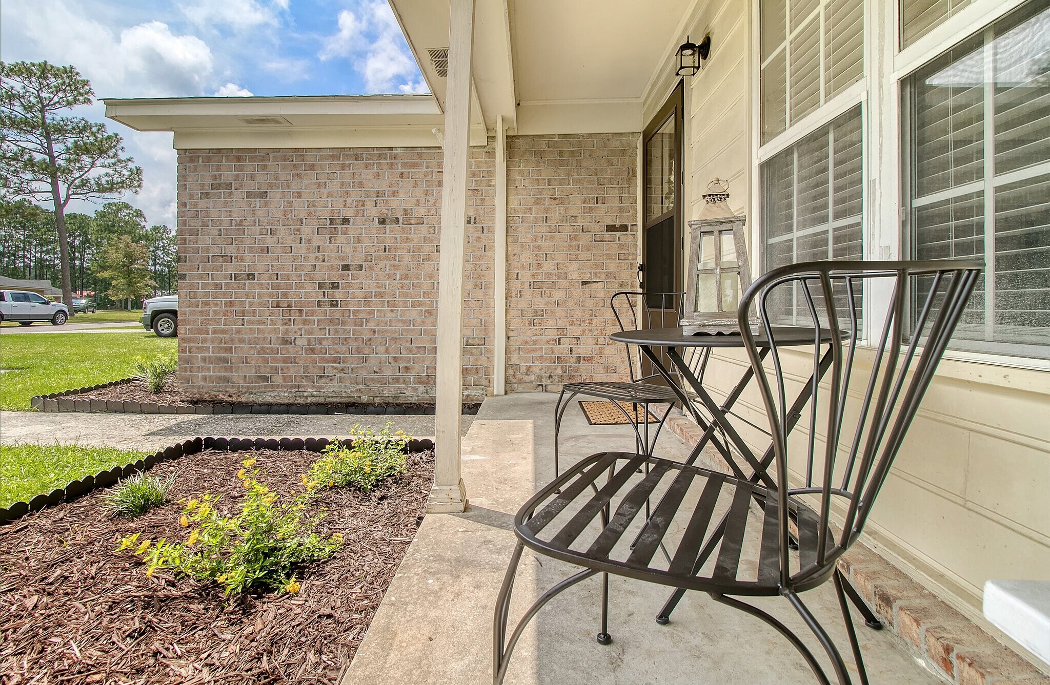 Building Photo - 111 Ashwood Ct