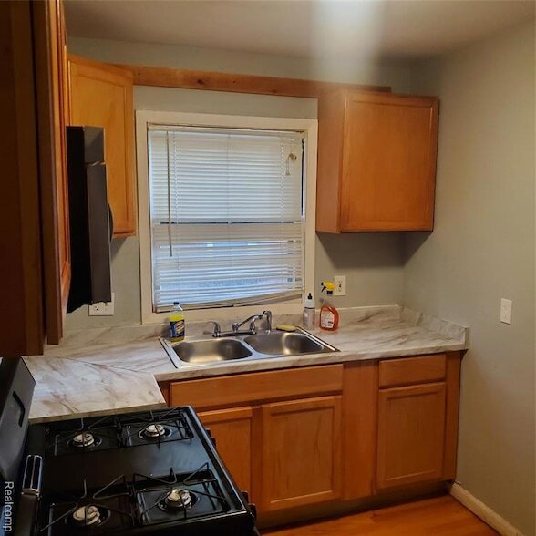 Building Photo - 19362 Sunderland Rd