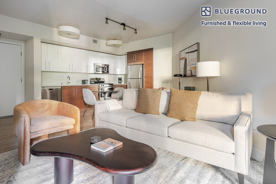 Building Photo - 299 Franklin St