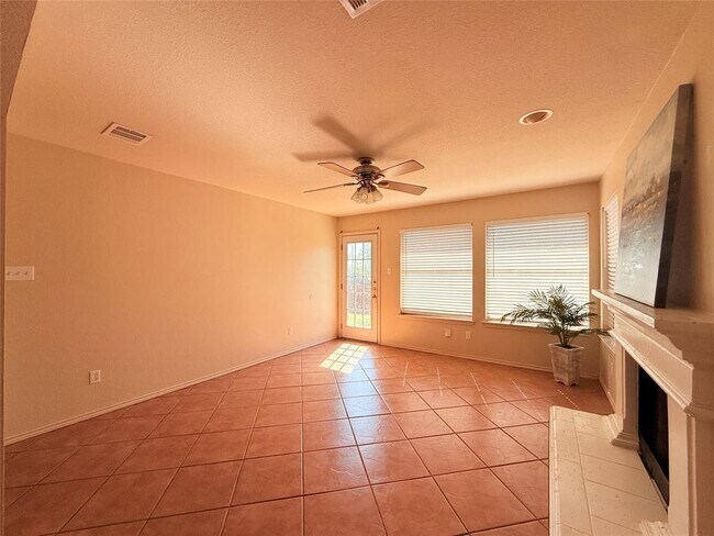Building Photo - 17525 Tobermory Dr