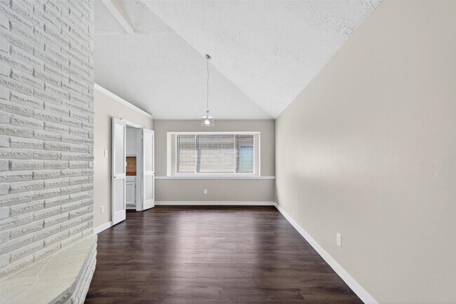 Building Photo - 11907 Duran Canyon Ln
