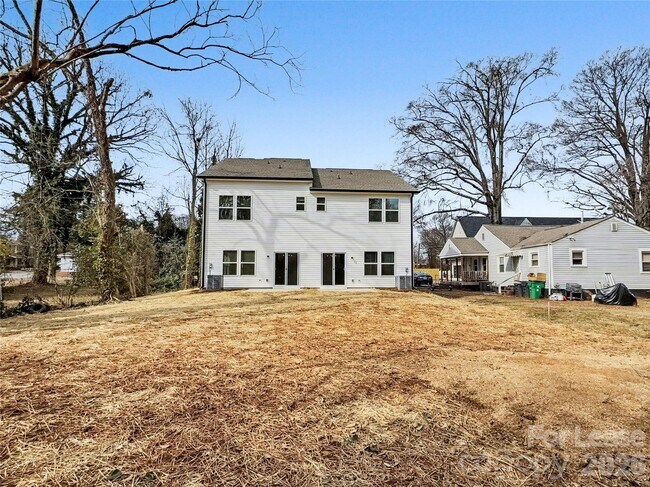 Building Photo - 1116 Condon St