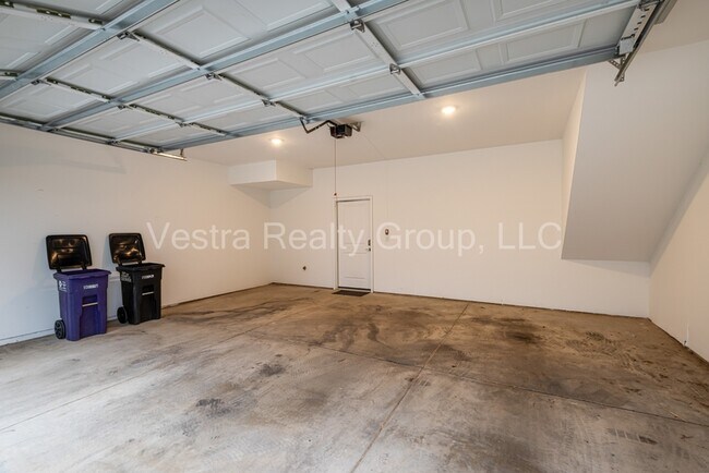 Building Photo - 4743 E Iliff Ave