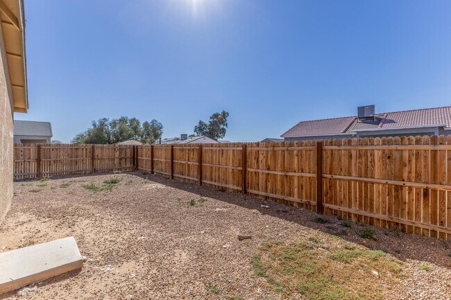 Building Photo - 14514 S Vera Cruz Rd