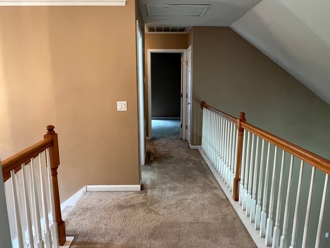 Building Photo - Nice Home in Pinecrest!