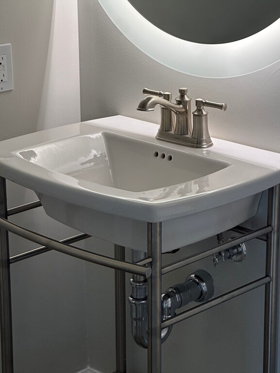 Building Photo - 133 Salem St