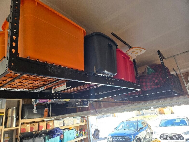 Building Photo - 5212 Crested Hill