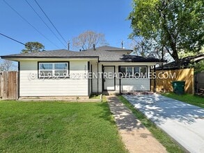 Building Photo - 3630 Agnes St