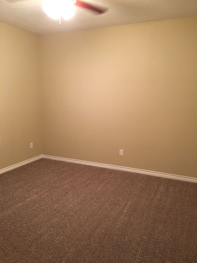 Building Photo - 4304 Culpepper Dr