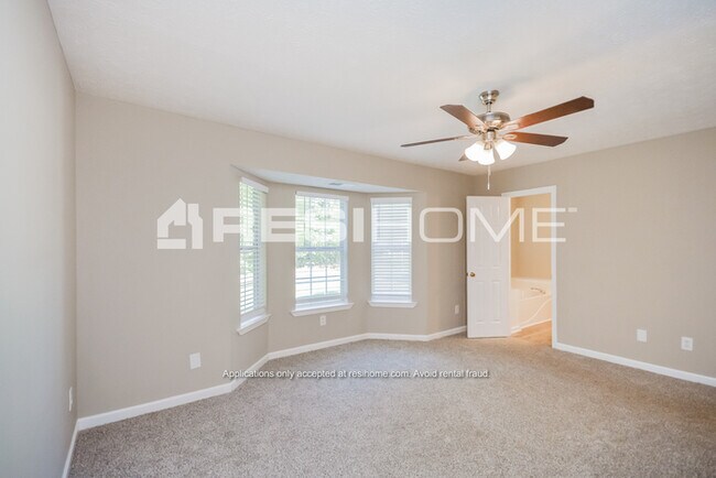 Building Photo - 138 Floresta Dr