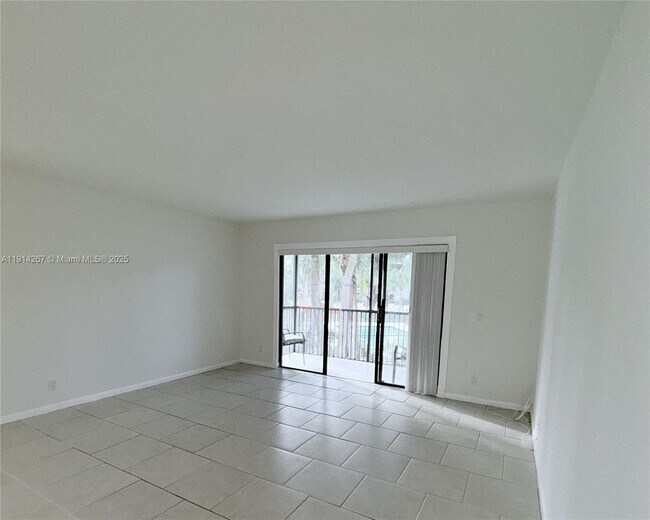 Building Photo - 16521 Blatt Blvd