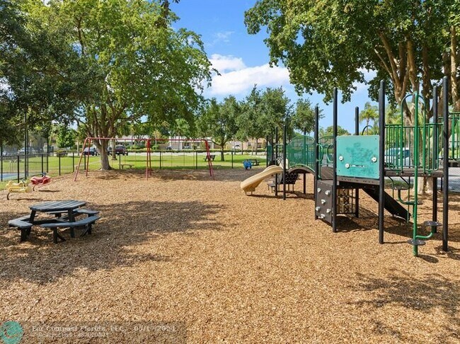 Building Photo - 9708 Alaska Cir