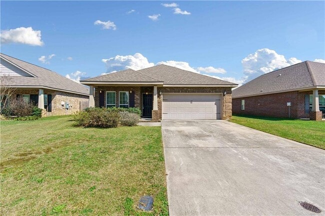 Primary Photo - 3441 Summer Woods Dr