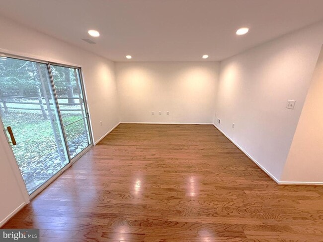 Building Photo - 1071 Pipestem Pl