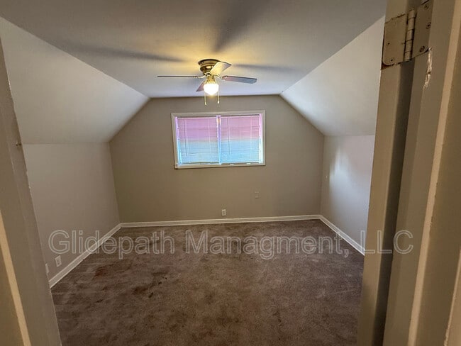 Building Photo - 1501 Broadmoor Rd