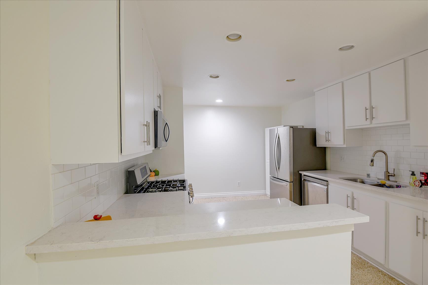 Building Photo - 1940 N Highland Ave