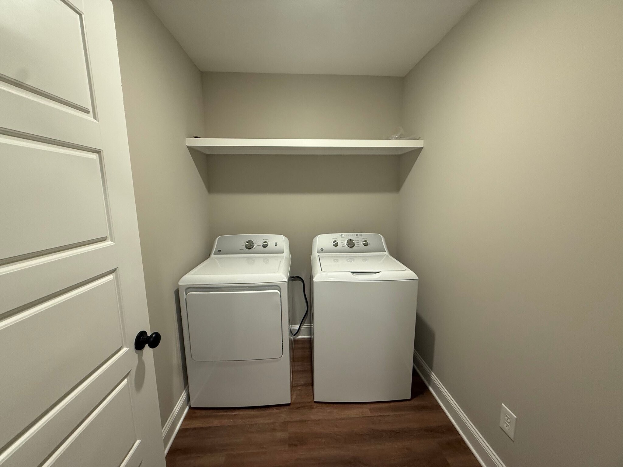 Building Photo - 110 Madisonville Dr