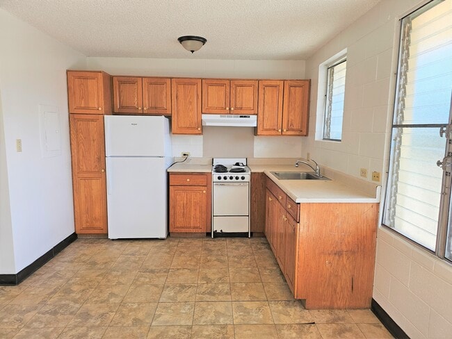 Building Photo - 94-961-961 Kahuamoku Pl