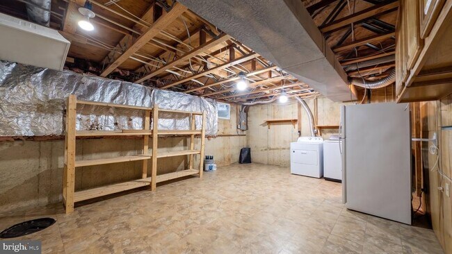 Building Photo - 12140 Bentridge Pl
