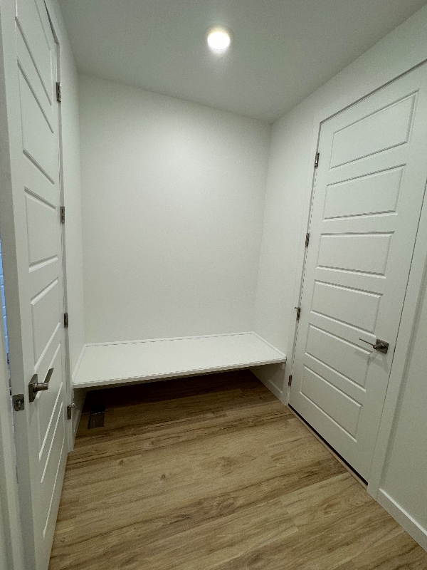 Building Photo - 226 Kinross Ct