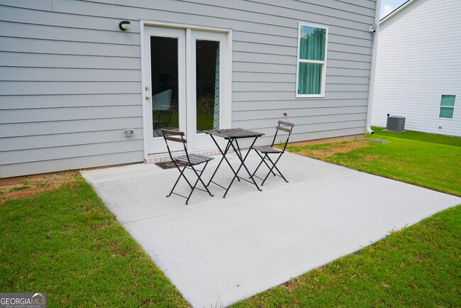 Building Photo - 3156 Ellenton Dr