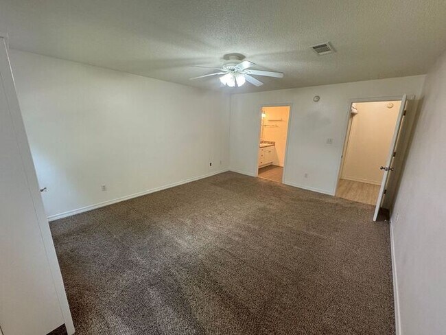 Building Photo - West Pensacola - Emerald Shores - 3 bedroo...