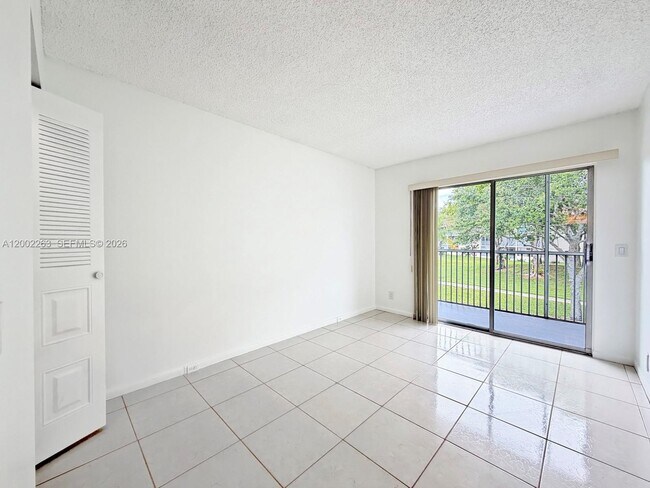 Building Photo - 251 SW 134th Way
